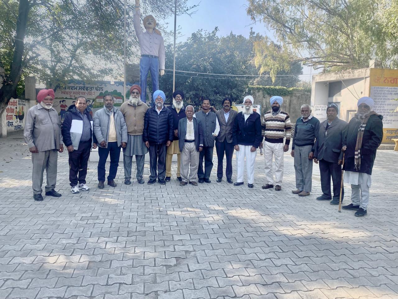 पंजाब जल संसाधन निगम गढ़शंकर के सेवानिवृत्त कर्मचारियों की मासिक बैठक हुई